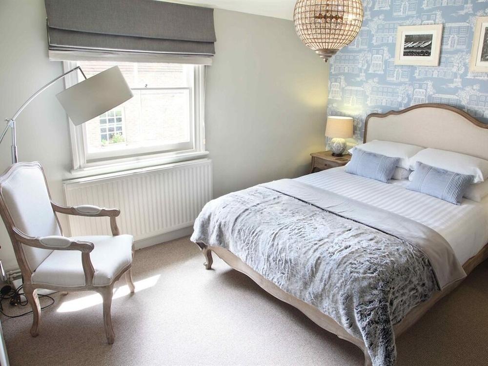 Flower Pot Hotel Sunbury-on-Thames Esterno foto