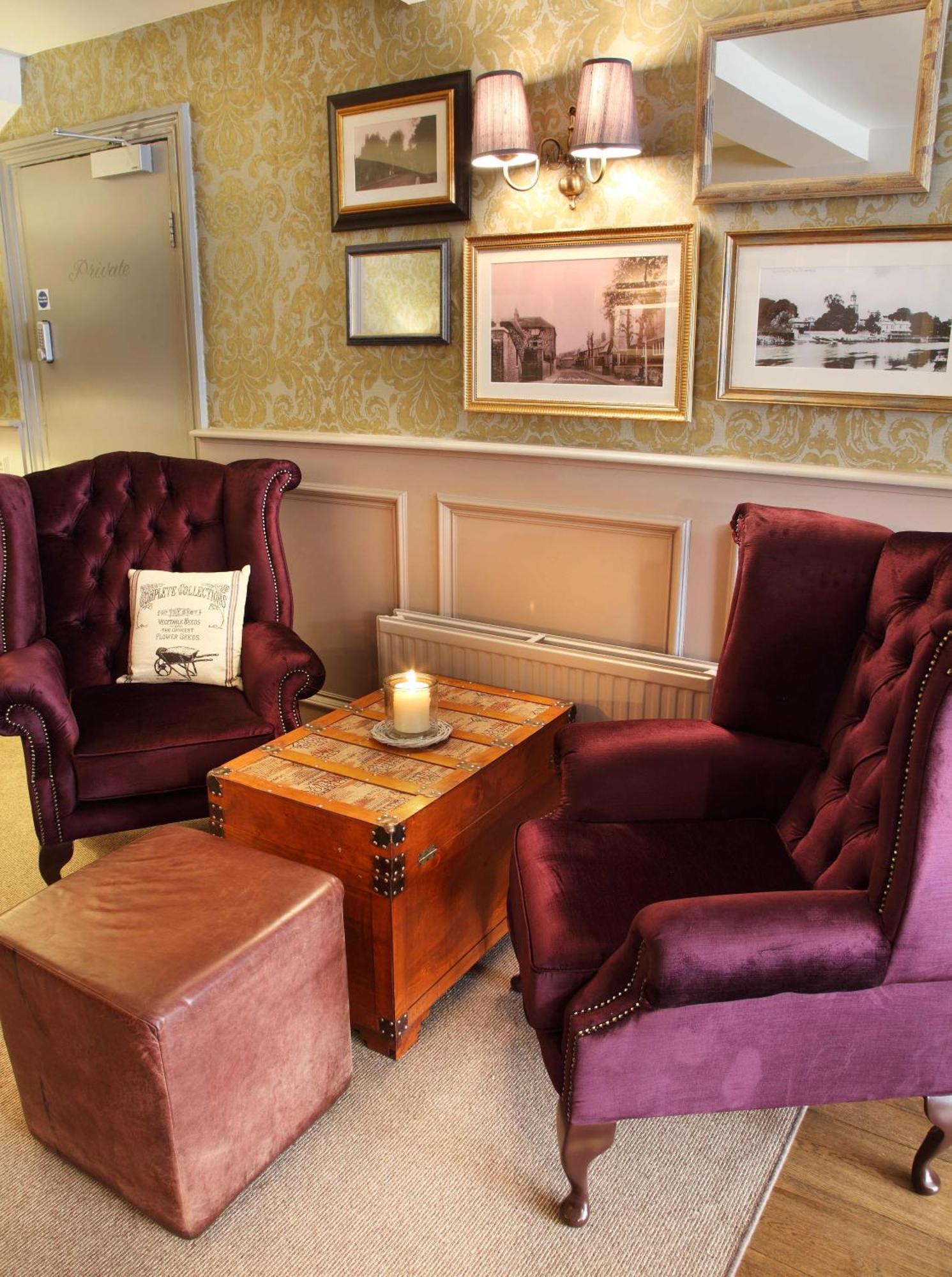 Flower Pot Hotel Sunbury-on-Thames Esterno foto